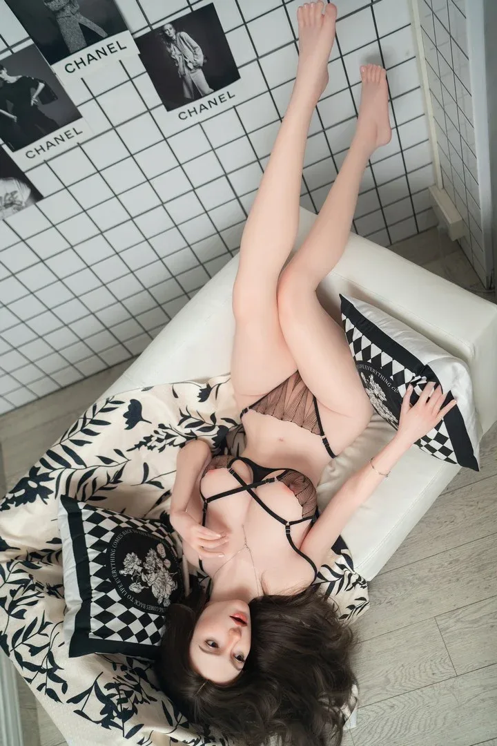 ZXE215_W1: 164cm G-Cup Premium Silicone Sex Doll-Zelex SLE 3.0 Series-[USA Stock] view 3