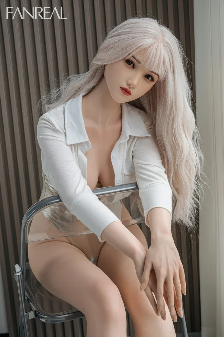 Yao: 162cm C-Cup Luxury Silicone Sex Doll view 4
