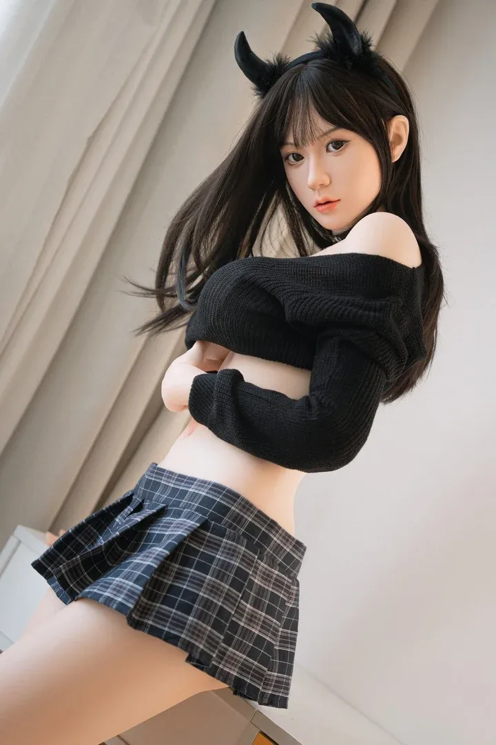 158cm D-Cup Realistic Silicone Sex Doll-T10 view 3