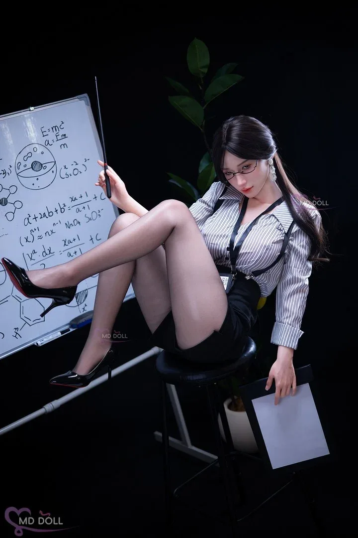 Cindy: 163cm E-Cup Realistic Silicone Sex Doll-MD Doll view 3