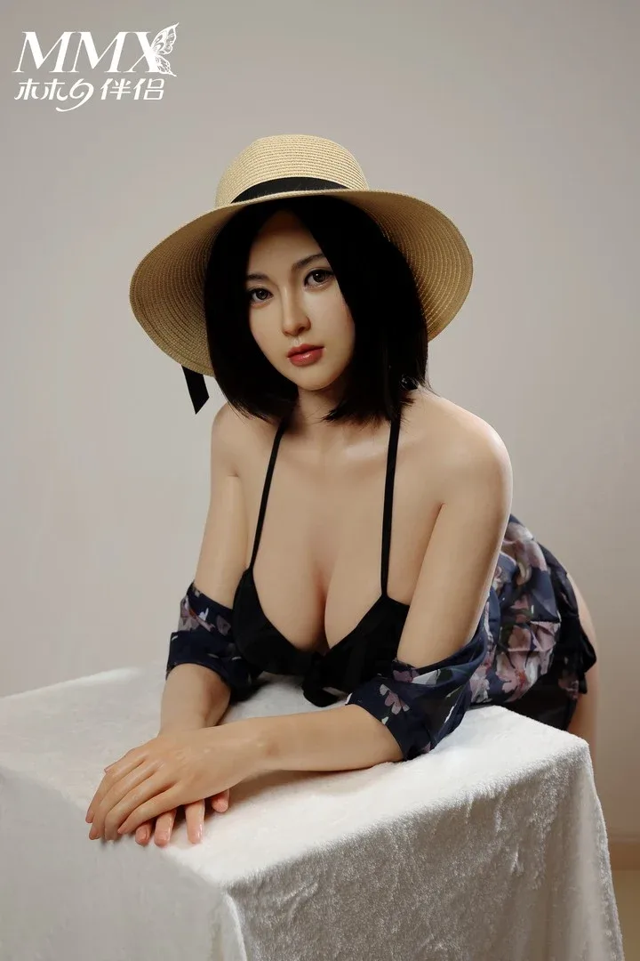 MengQi: Realistic 165cm F-Cup Silicone Sex Doll-MMX Doll