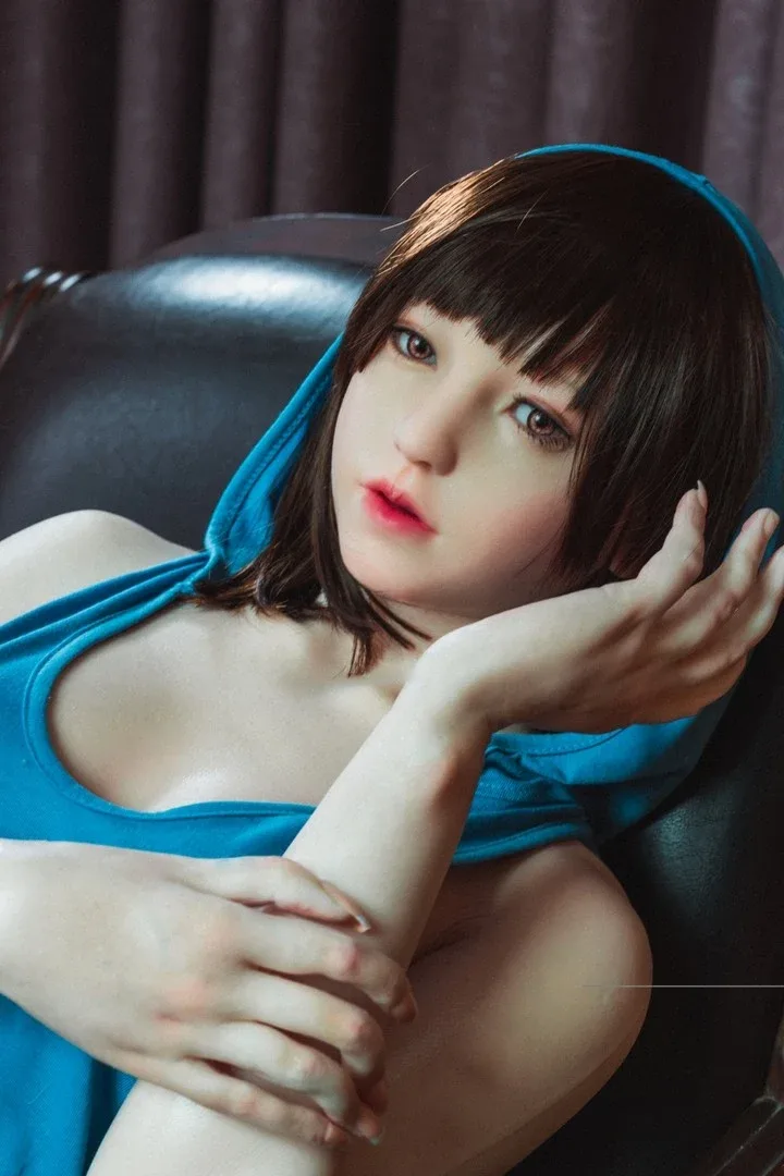 Saki-C22: IL Doll 160cm B-Cup Realistic Silicone Sex Doll view 4
