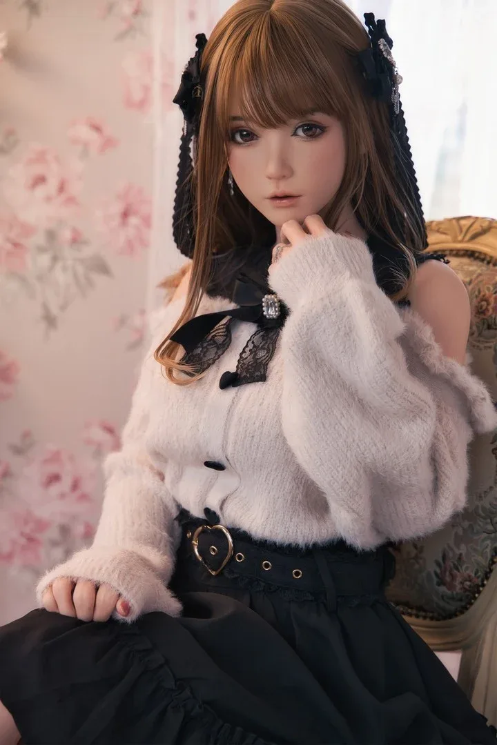 J019: 150cm A-Cup Realistic Silicone Sex Doll-FU Doll view 3