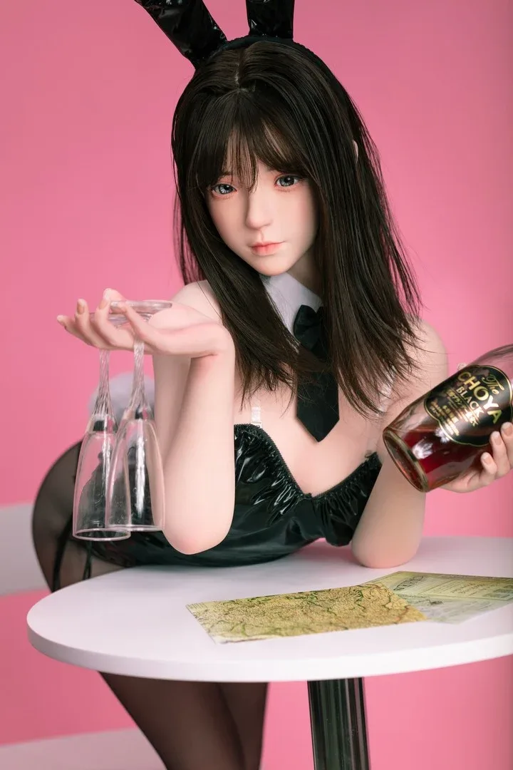 J013: 150cm B-Cup Realistic Silicone Sex Doll-FU Doll view 5