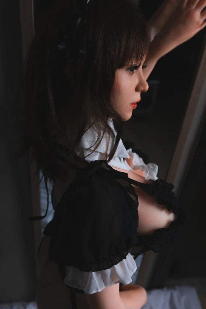 Tachibana-C18: IL Doll 160cm I-Cup Realistic Silicone Sex Doll view 6