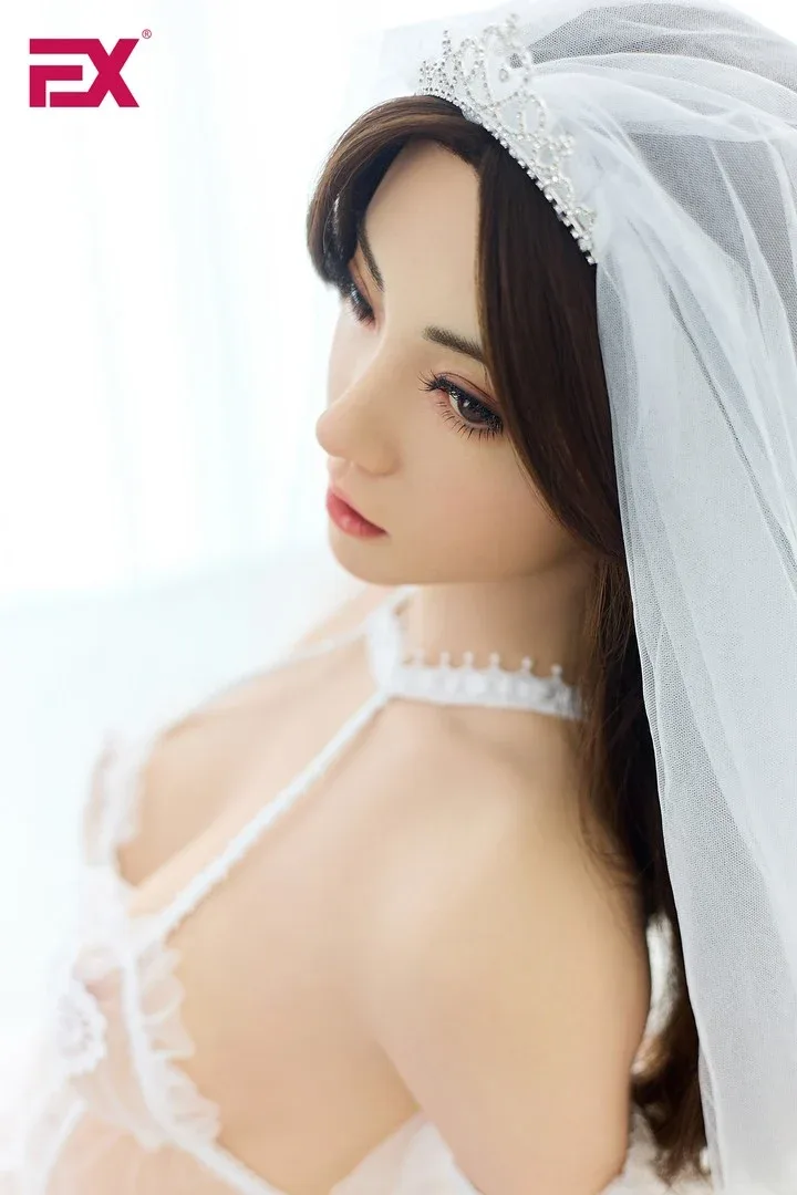 Jie-3: 166cm D-Cup Luxury Seamless Neck Silicone Sex Doll-Clone view 6