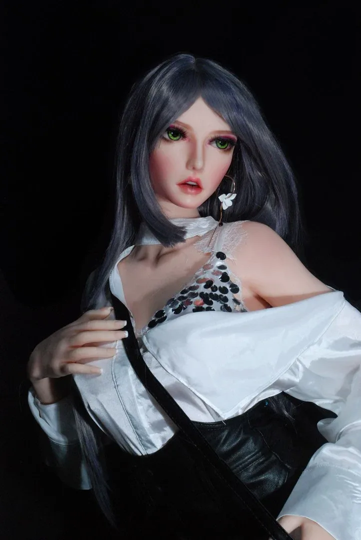 Kurosawa Misa: 150cm Realistic Silicone Sex Doll-Elsababe Doll view 2
