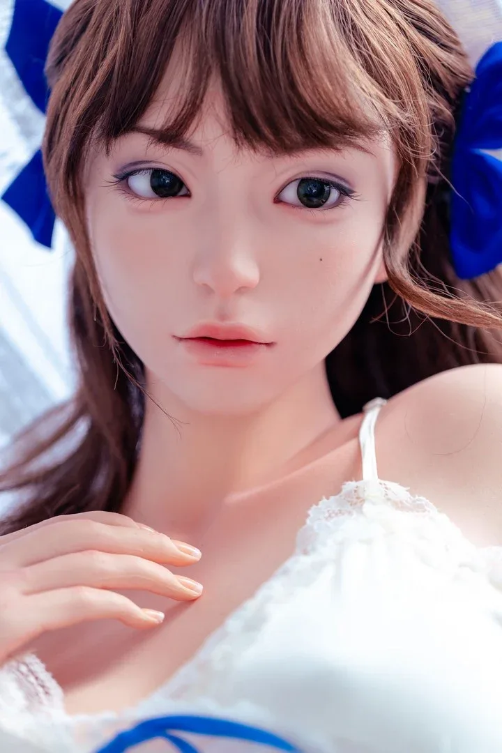 J021: 158cm B-Cup Realistic Silicone Sex Doll-FU Doll view 5