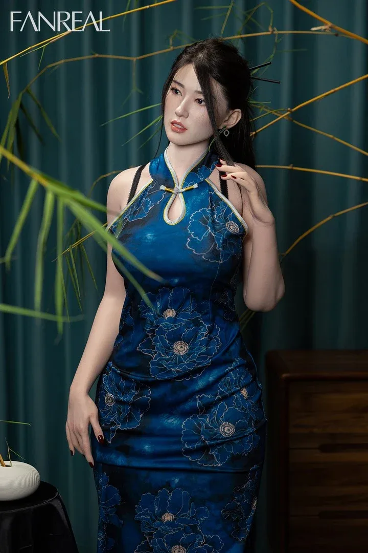 Fei: 170cm G-Cup Luxury Silicone Sex Doll view 4