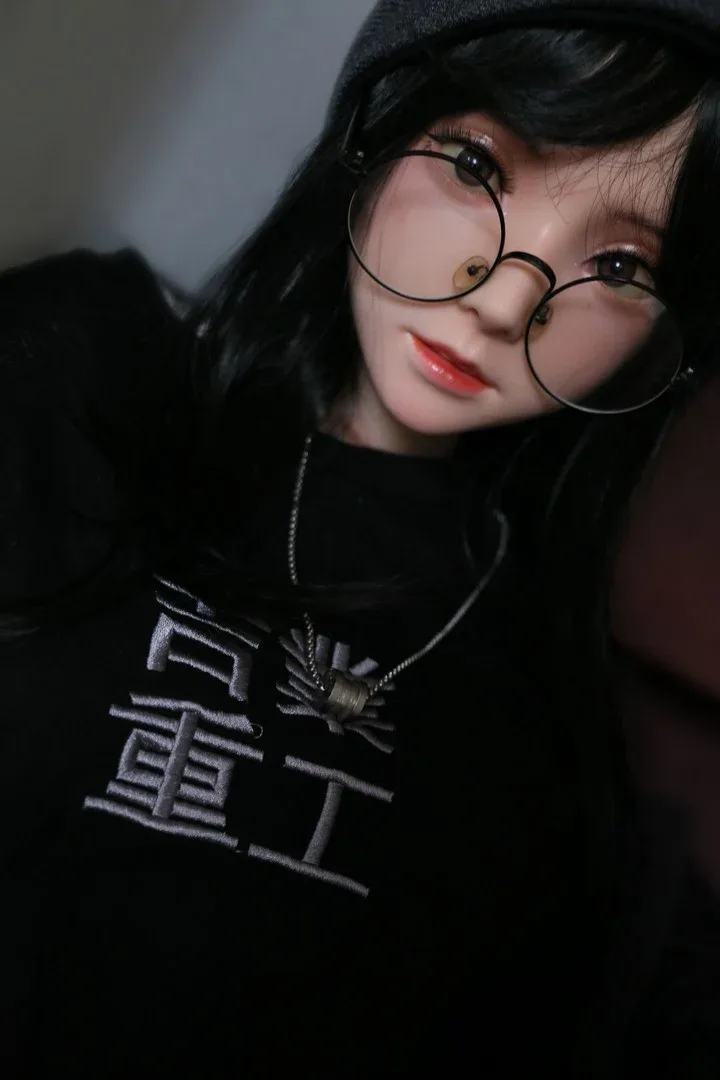 J011: 148cm D-Cup Realistic Silicone Sex Doll-FU Doll view 5